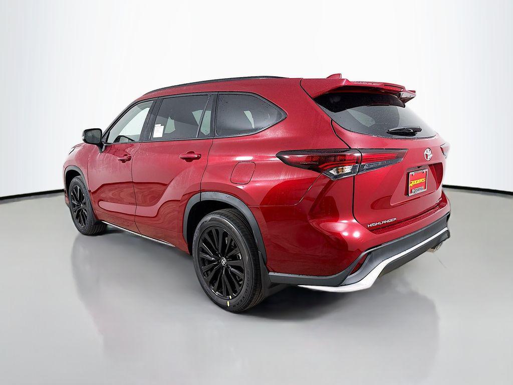 new 2026 Toyota Highlander car, priced at $50,233