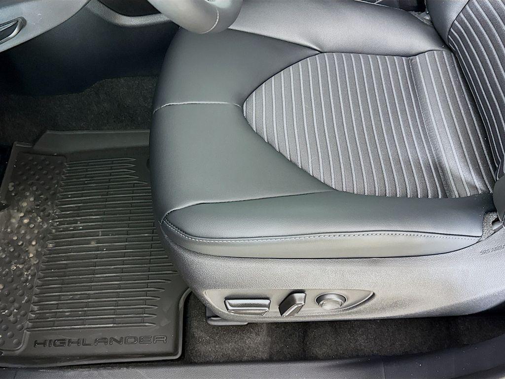 new 2026 Toyota Highlander car, priced at $50,233