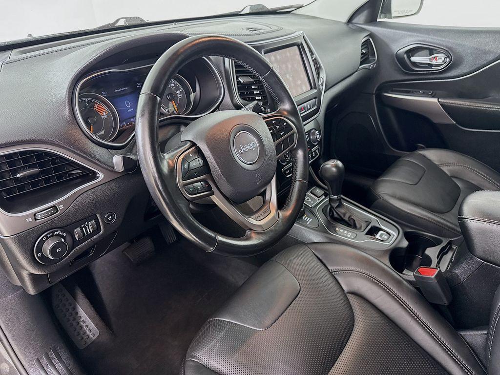 used 2021 Jeep Cherokee car, priced at $17,993