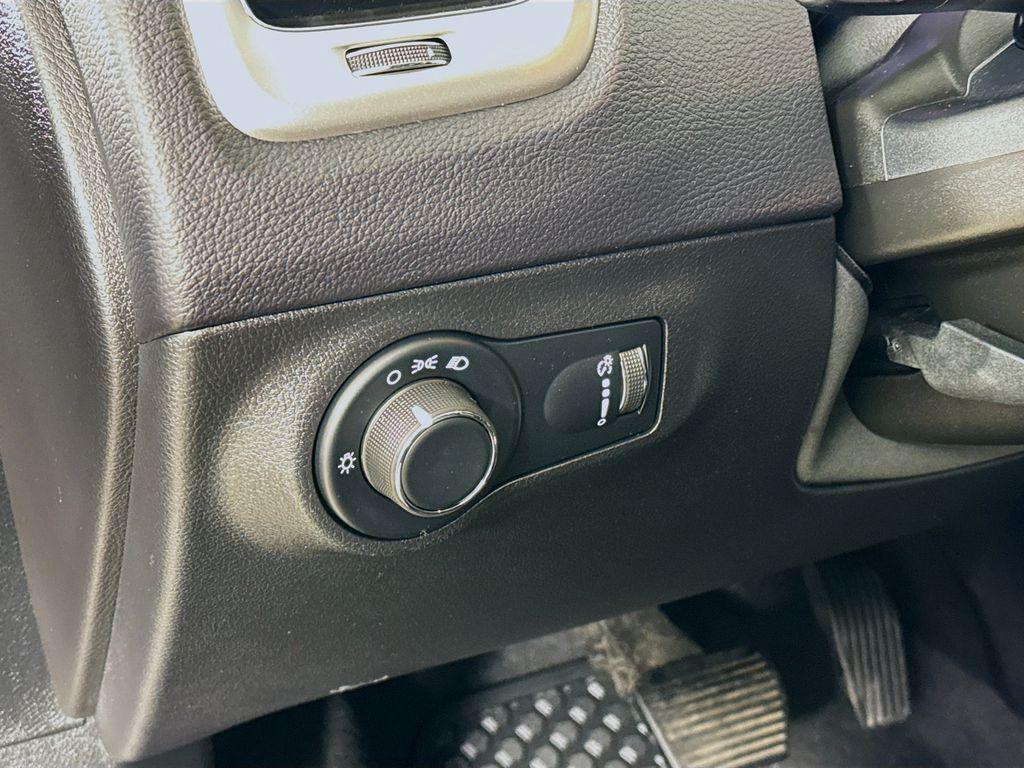 used 2018 Jeep Compass car, priced at $12,445