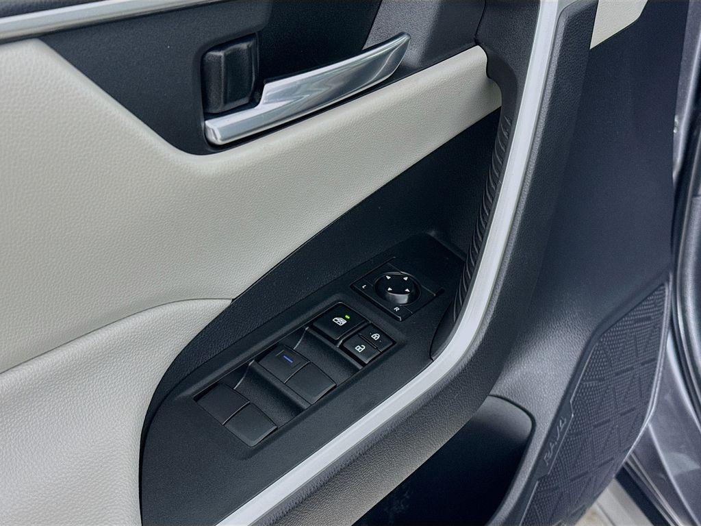 used 2021 Toyota RAV4 Hybrid car, priced at $23,999