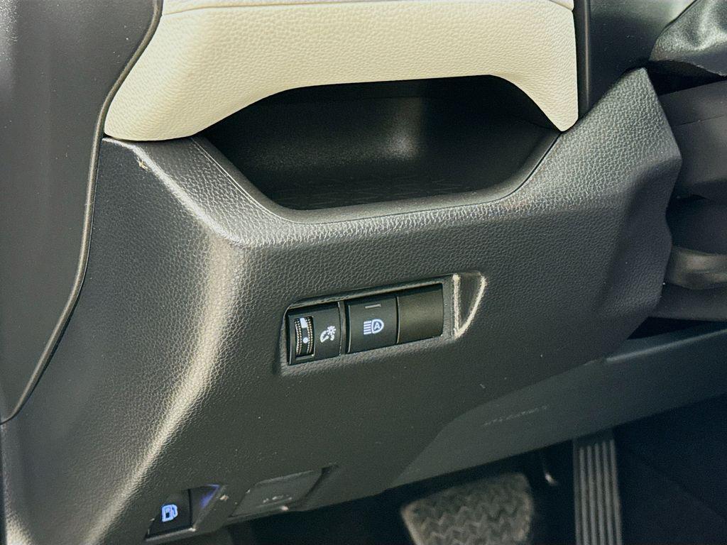 used 2021 Toyota RAV4 Hybrid car, priced at $23,999