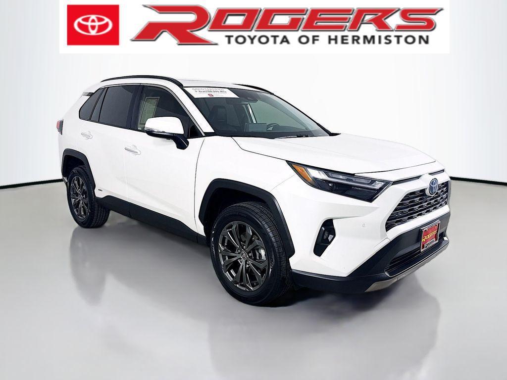 used 2022 Toyota RAV4 Hybrid car, priced at $32,994
