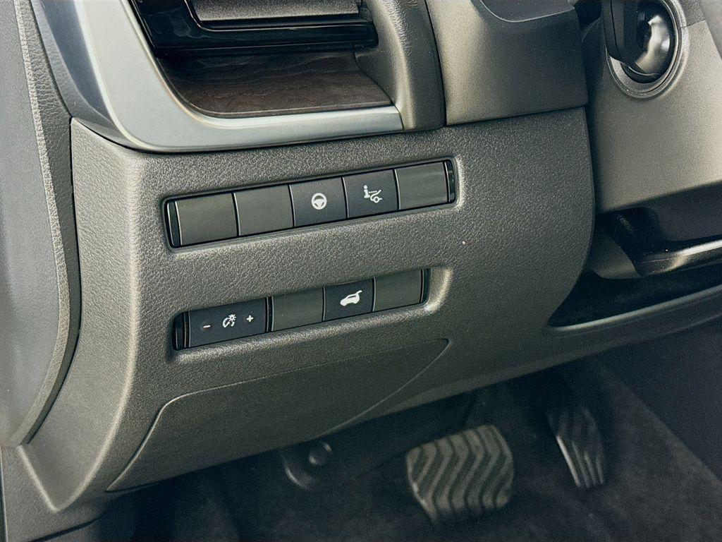 used 2021 Nissan Rogue car, priced at $24,500