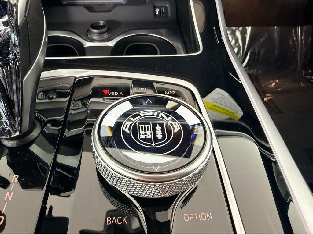 new 2026 BMW ALPINA XB7 car, priced at $162,925