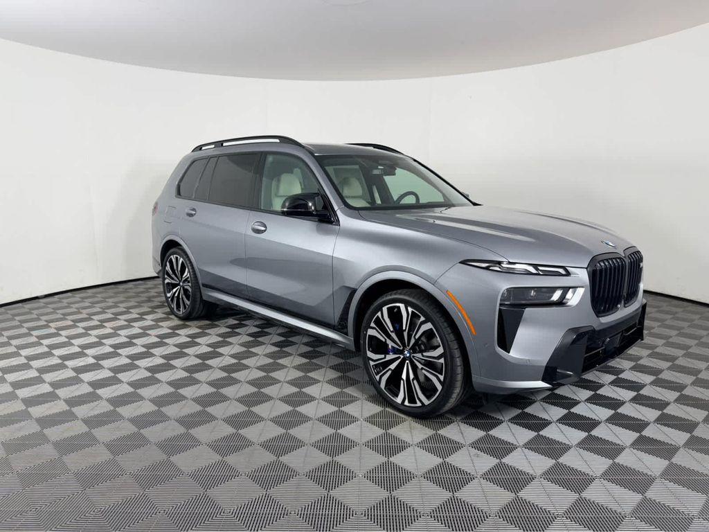 new 2026 BMW X7 car, priced at $127,425