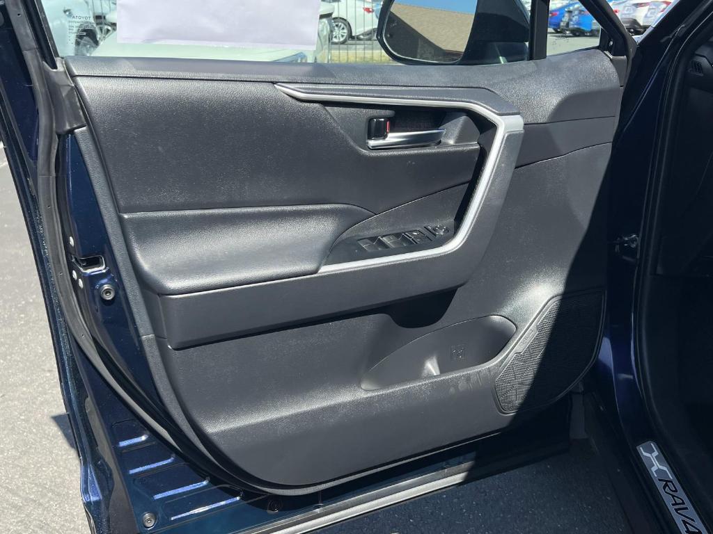 used 2019 Toyota RAV4 car, priced at $23,498