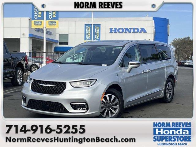 used 2022 Chrysler Pacifica Hybrid car, priced at $31,499