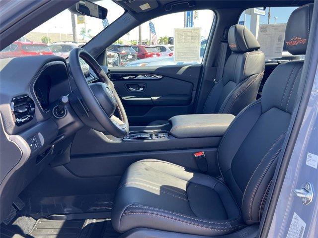 new 2025 Honda Pilot car