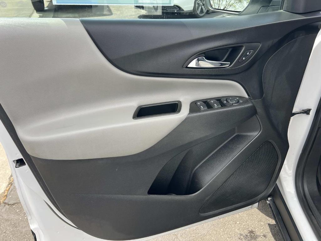 used 2023 Chevrolet Equinox car, priced at $16,999