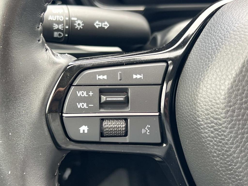 used 2025 Honda CR-V car, priced at $34,243