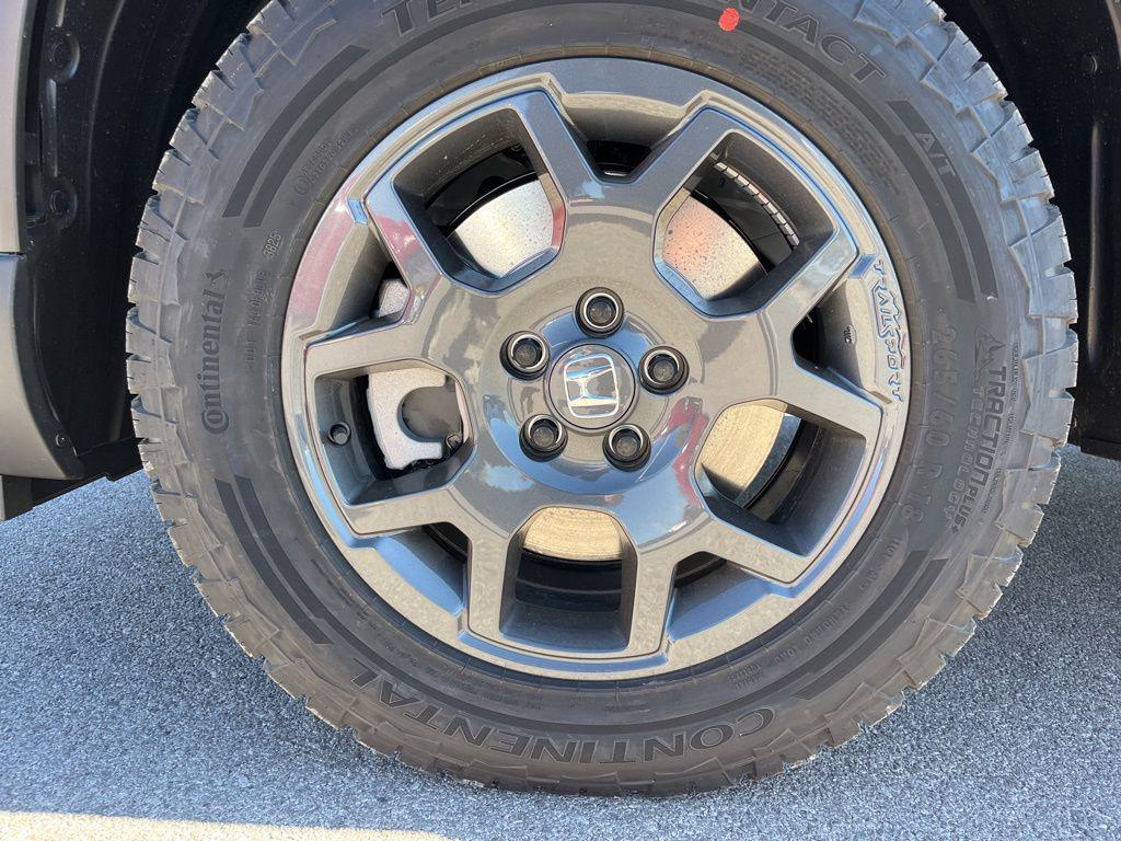 new 2025 Honda Pilot car, priced at $48,409