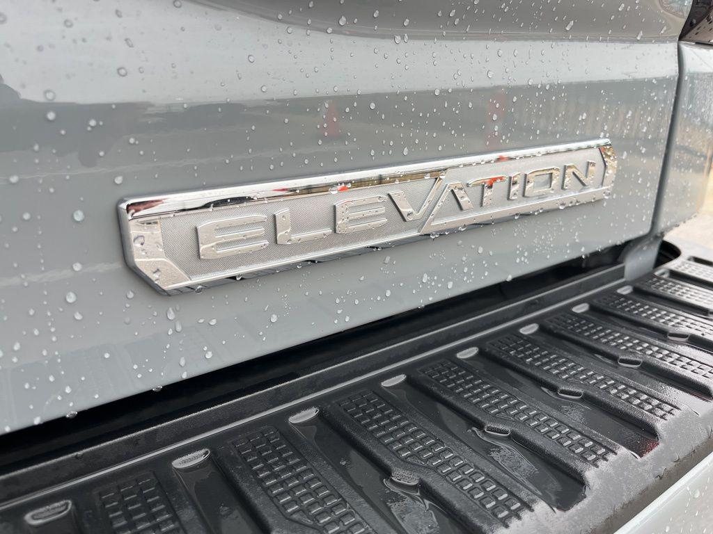 used 2024 GMC Sierra 1500 car, priced at $36,999