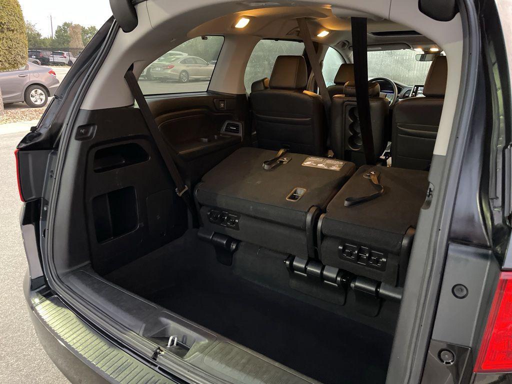 used 2024 Honda Odyssey car, priced at $32,497
