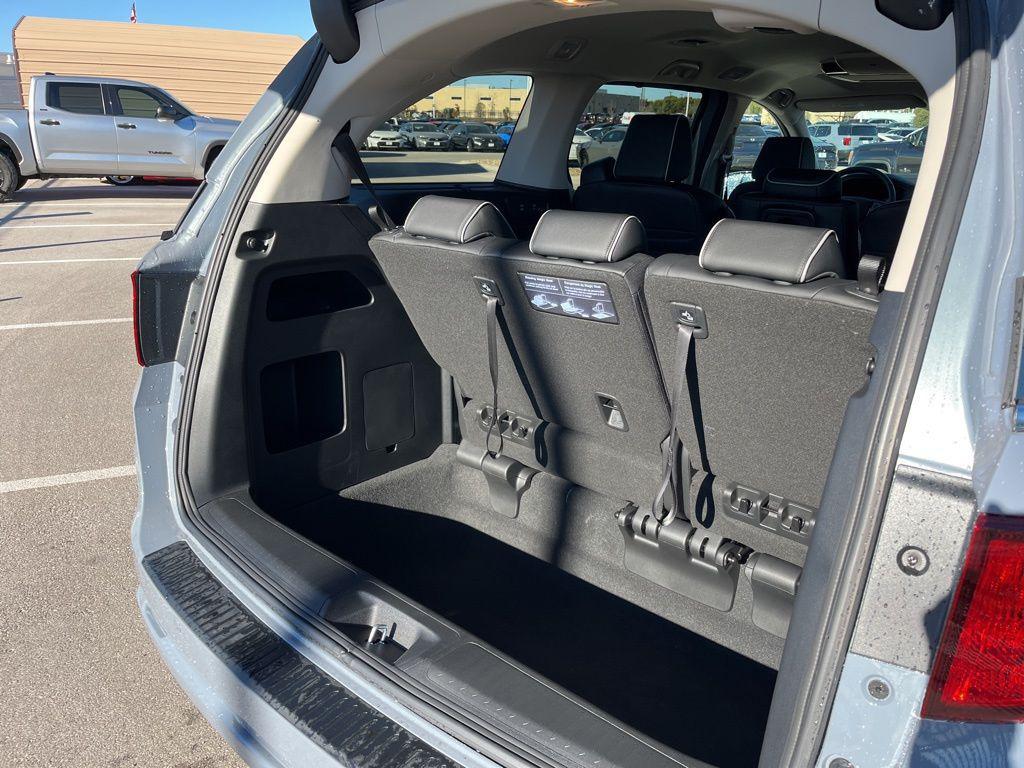 used 2026 Honda Odyssey car, priced at $51,999