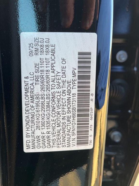 new 2025 Honda Pilot car, priced at $47,982