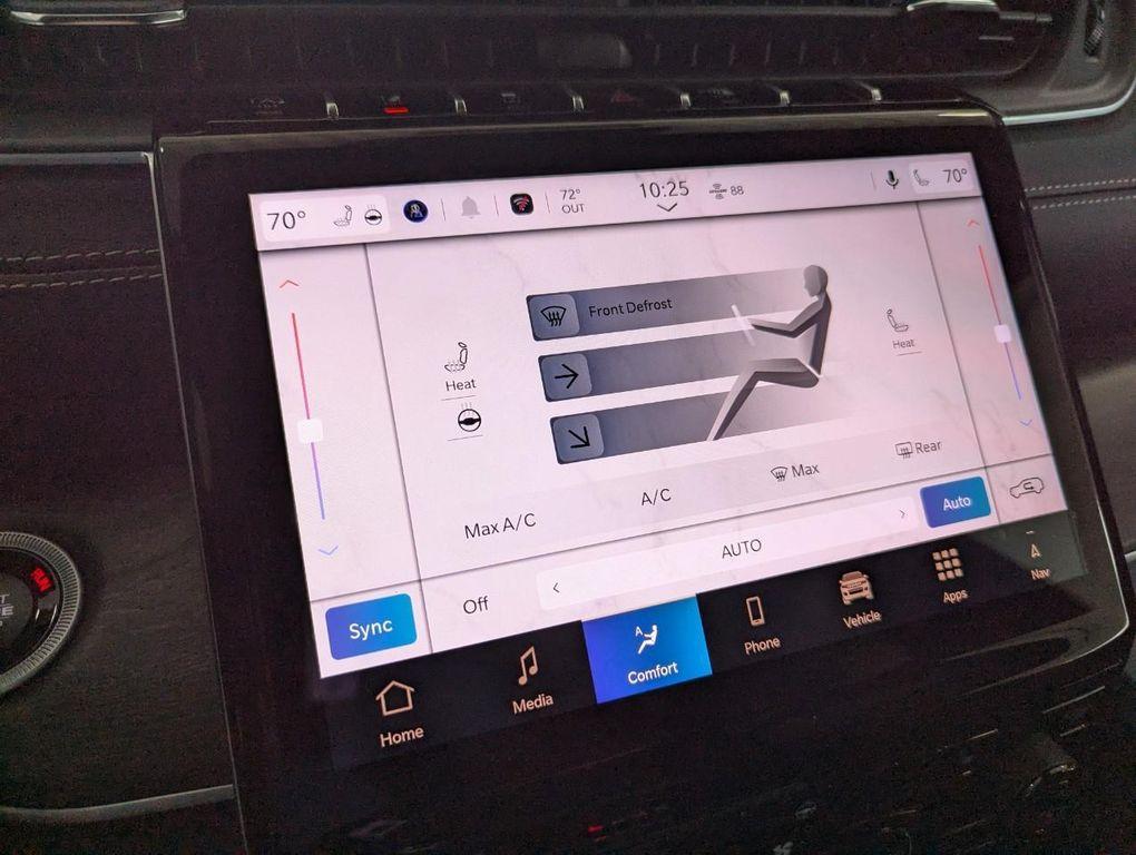 new 2025 Jeep Grand Cherokee car, priced at $47,603