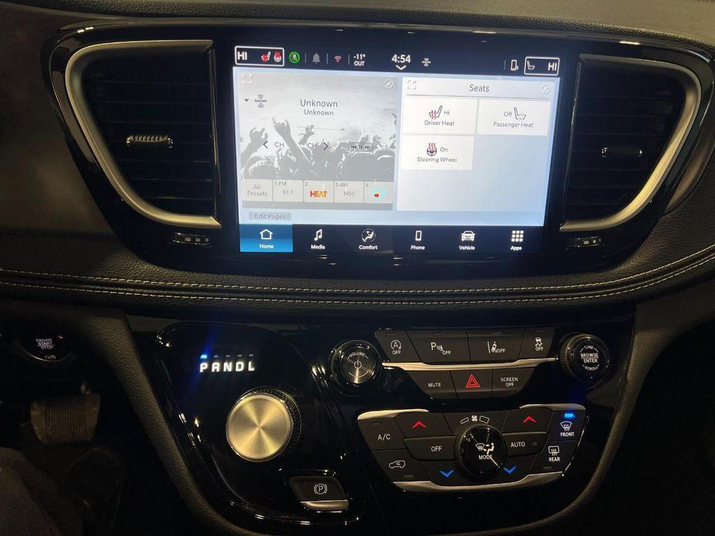 new 2026 Chrysler Pacifica car, priced at $38,557