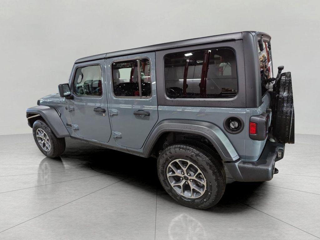 new 2025 Jeep Wrangler car, priced at $46,775