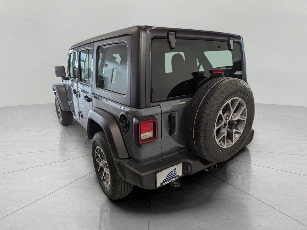 new 2025 Jeep Wrangler car, priced at $44,525