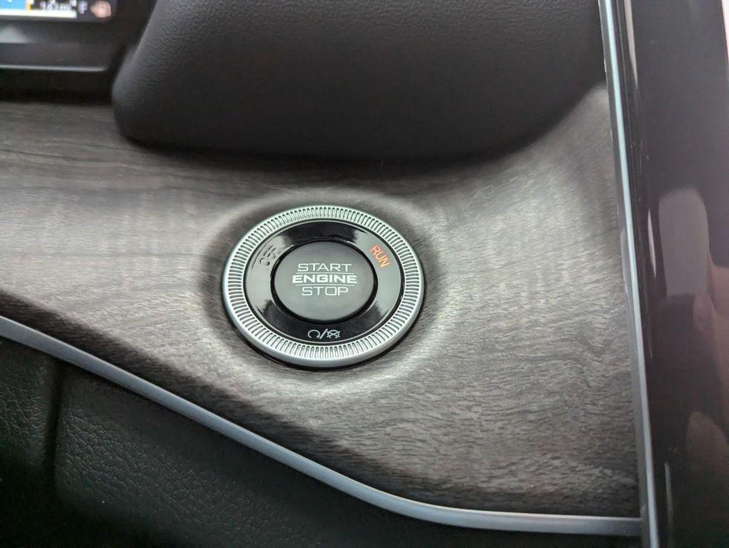 new 2025 Jeep Grand Cherokee L car, priced at $49,645