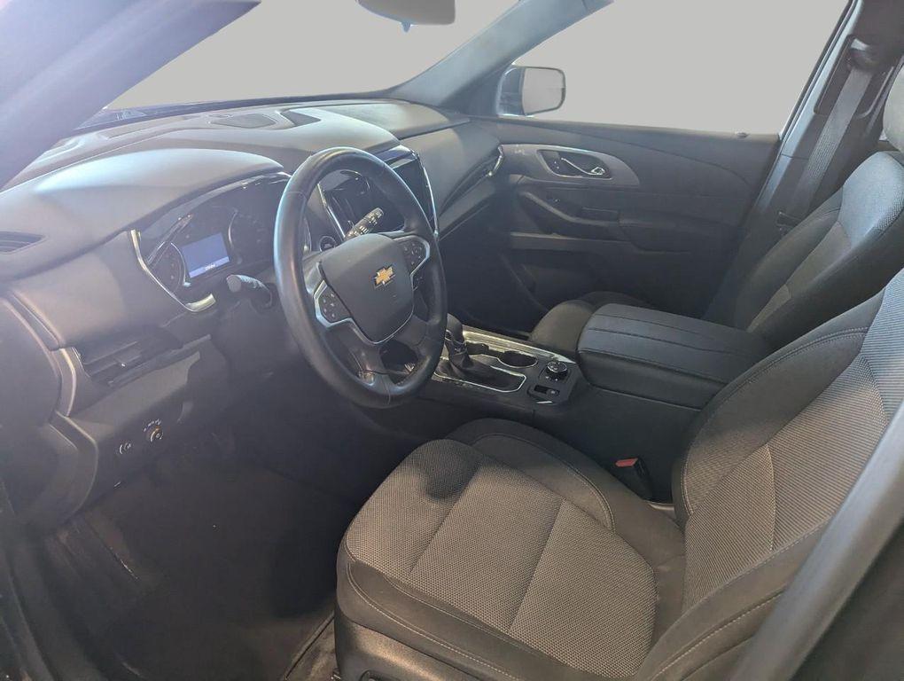 used 2023 Chevrolet Traverse car, priced at $30,985