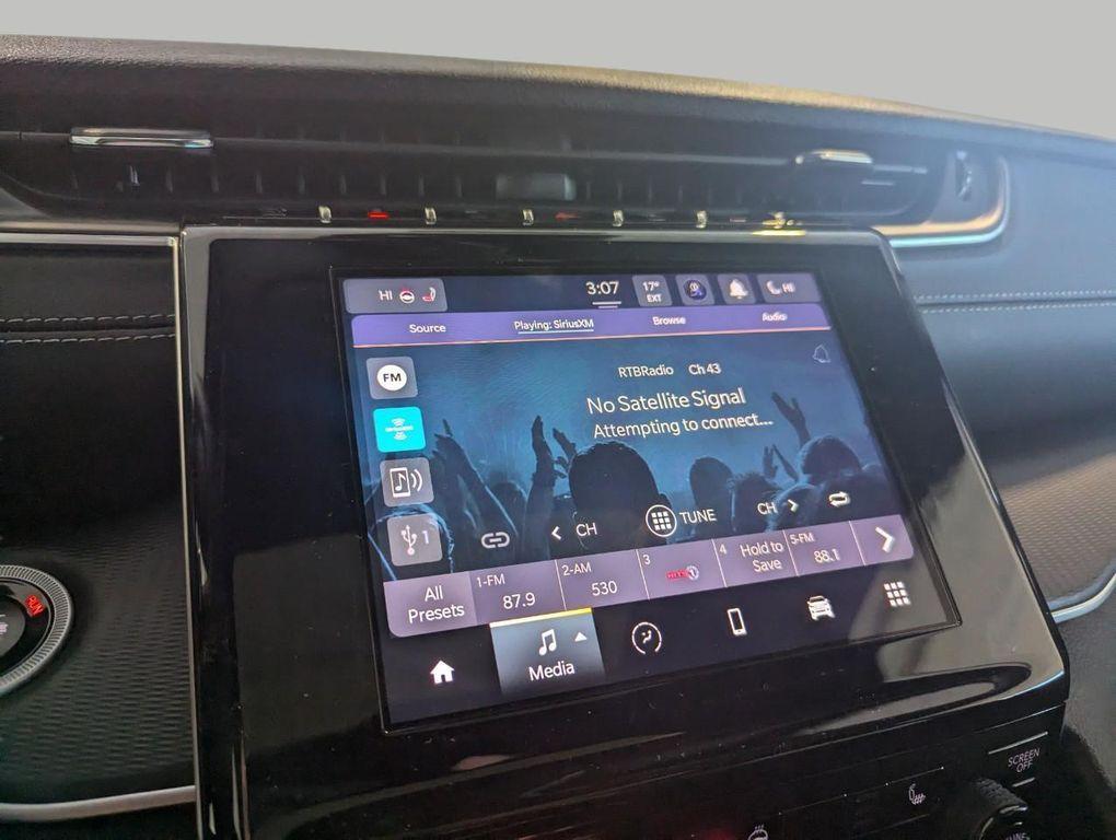 new 2026 Jeep Grand Cherokee car, priced at $44,992