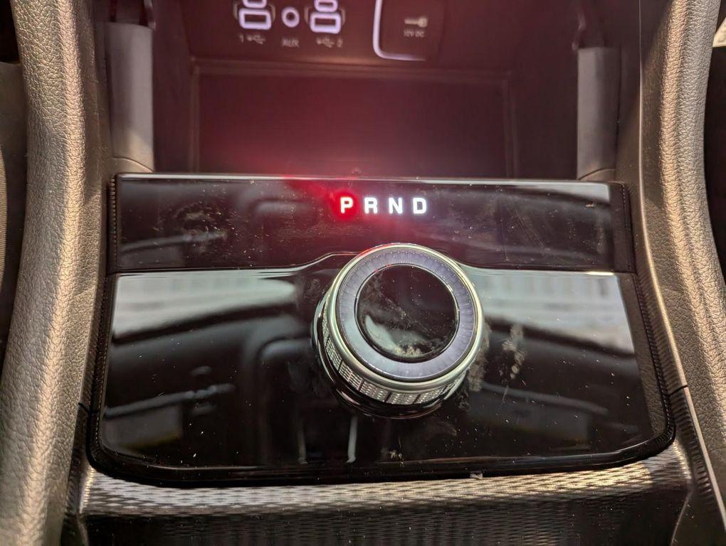 new 2026 Jeep Grand Cherokee car, priced at $44,992