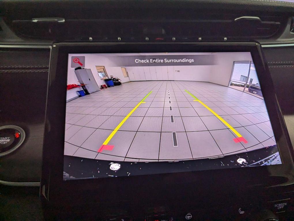 new 2025 Jeep Grand Cherokee car, priced at $47,605