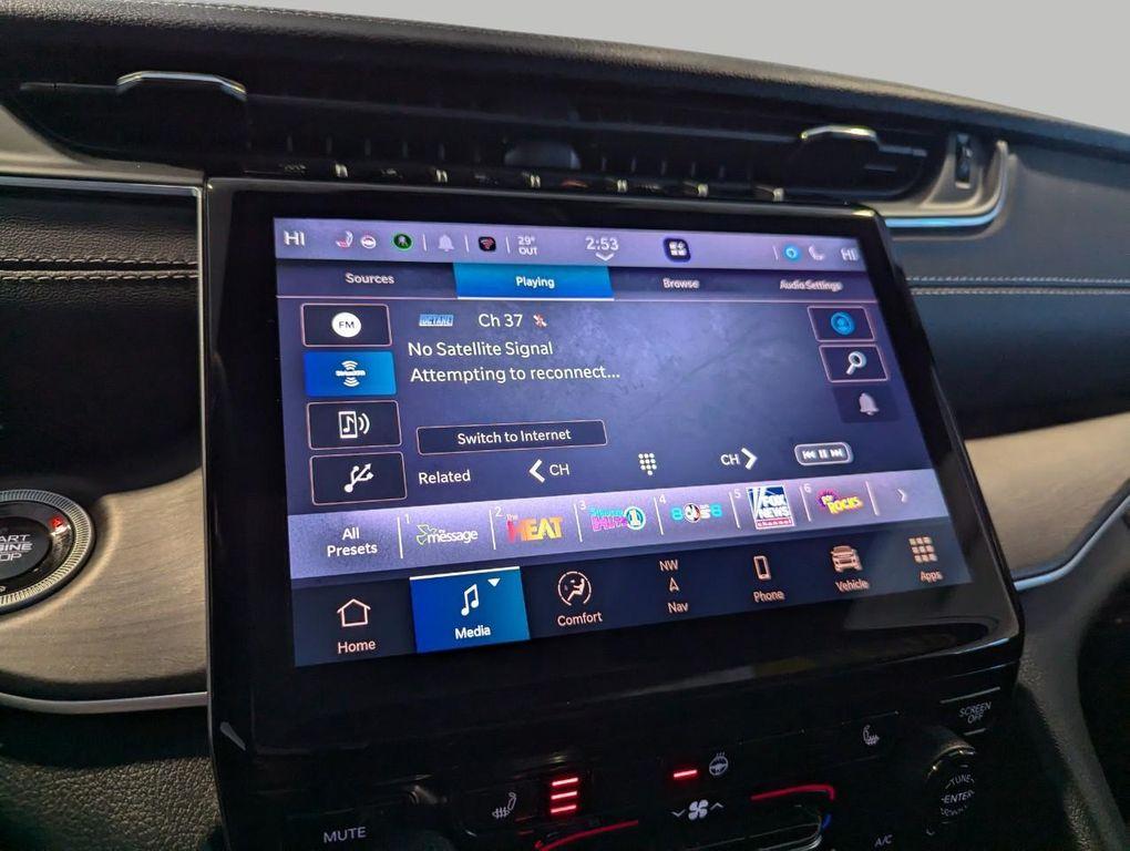 new 2025 Jeep Grand Cherokee L car, priced at $47,635