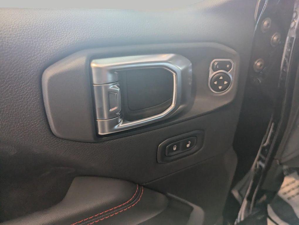 new 2026 Jeep Wrangler car, priced at $60,013