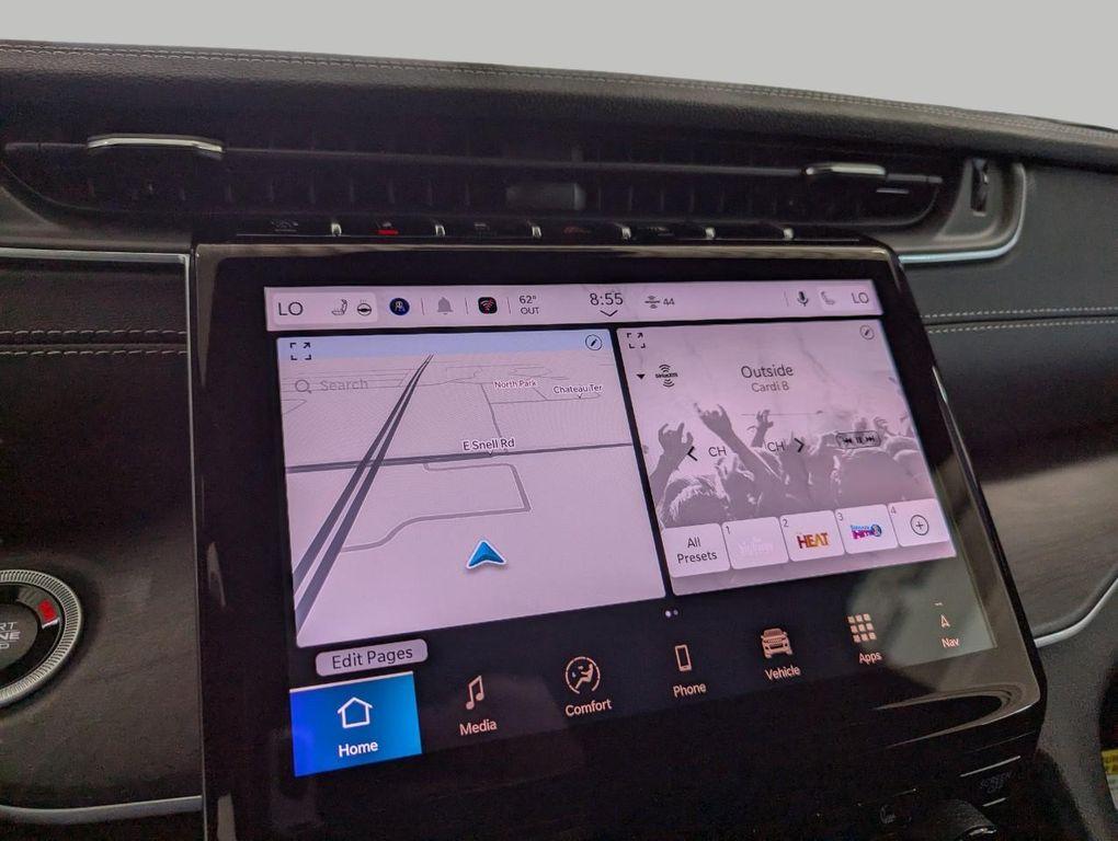 new 2025 Jeep Grand Cherokee car, priced at $47,605