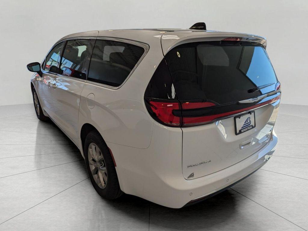 new 2026 Chrysler Pacifica car, priced at $47,663