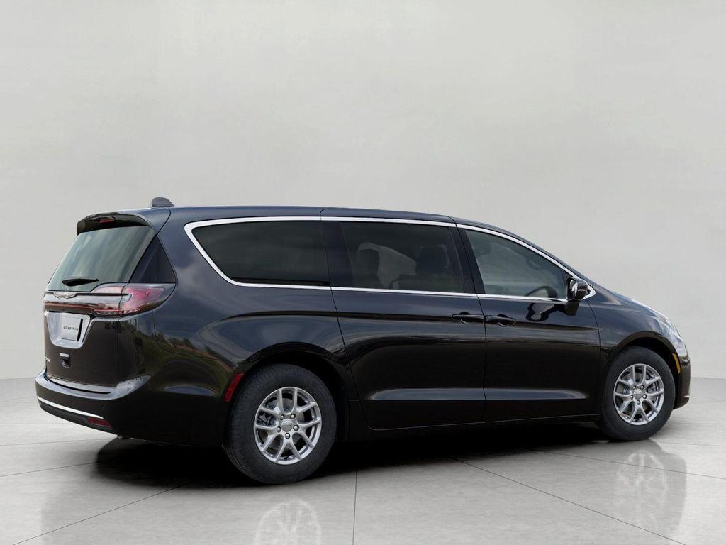 new 2026 Chrysler Pacifica car, priced at $41,141