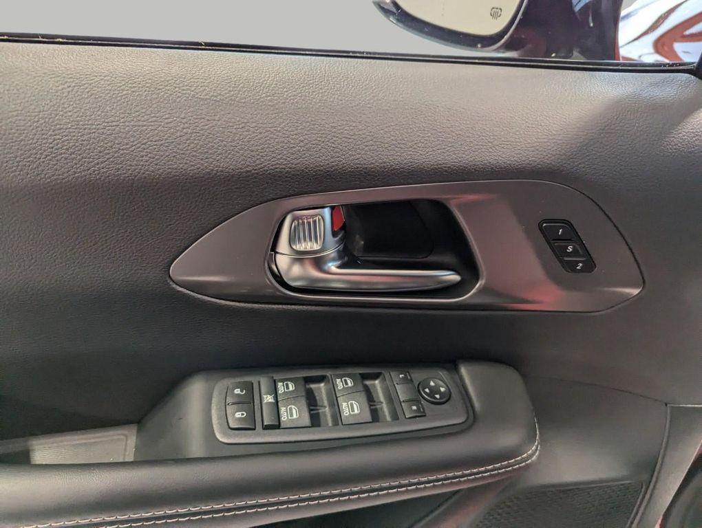 new 2026 Chrysler Pacifica car, priced at $46,835