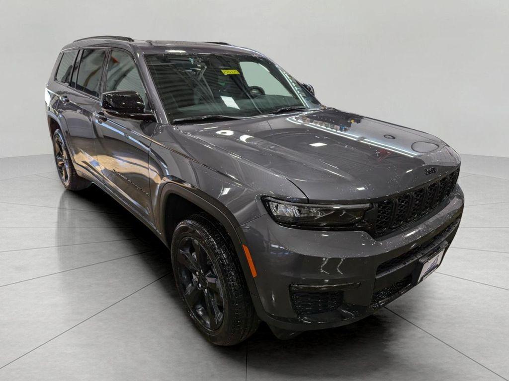 new 2025 Jeep Grand Cherokee L car, priced at $49,525
