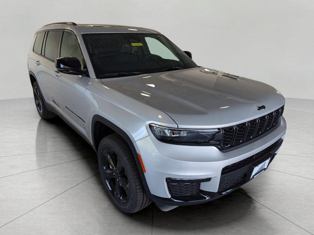 new 2025 Jeep Grand Cherokee L car, priced at $49,525