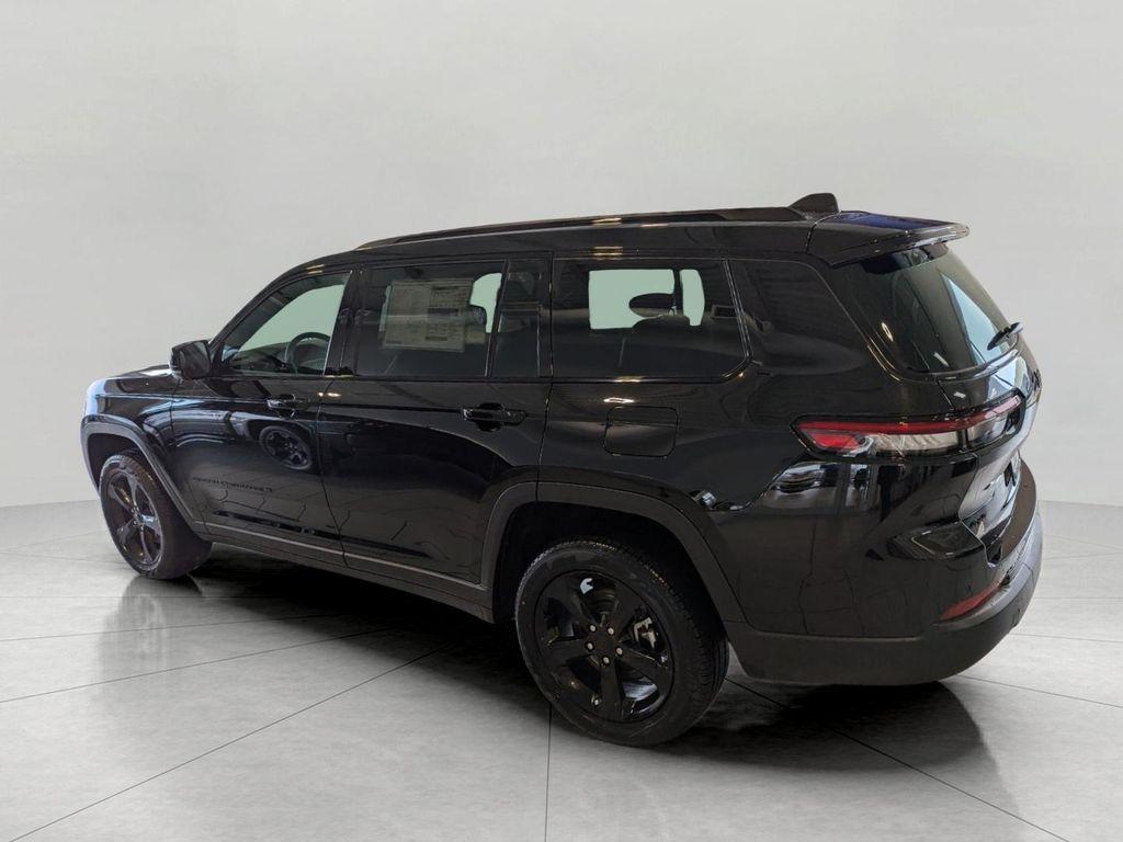 new 2025 Jeep Grand Cherokee L car, priced at $49,025