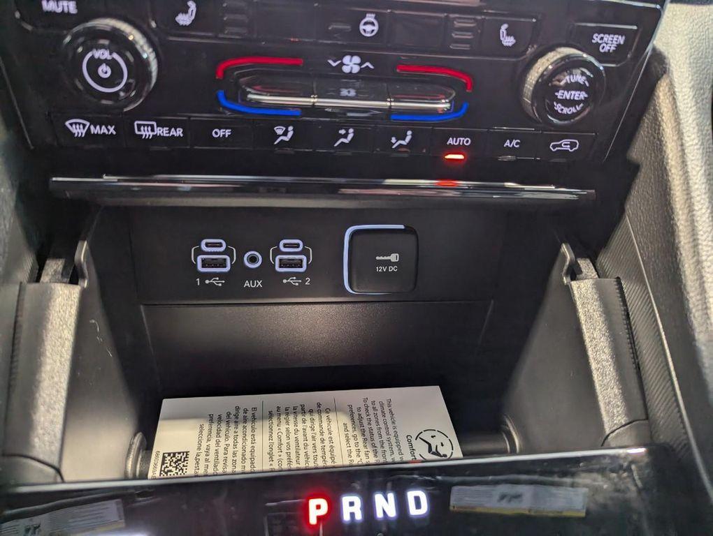 new 2025 Jeep Grand Cherokee L car, priced at $49,025