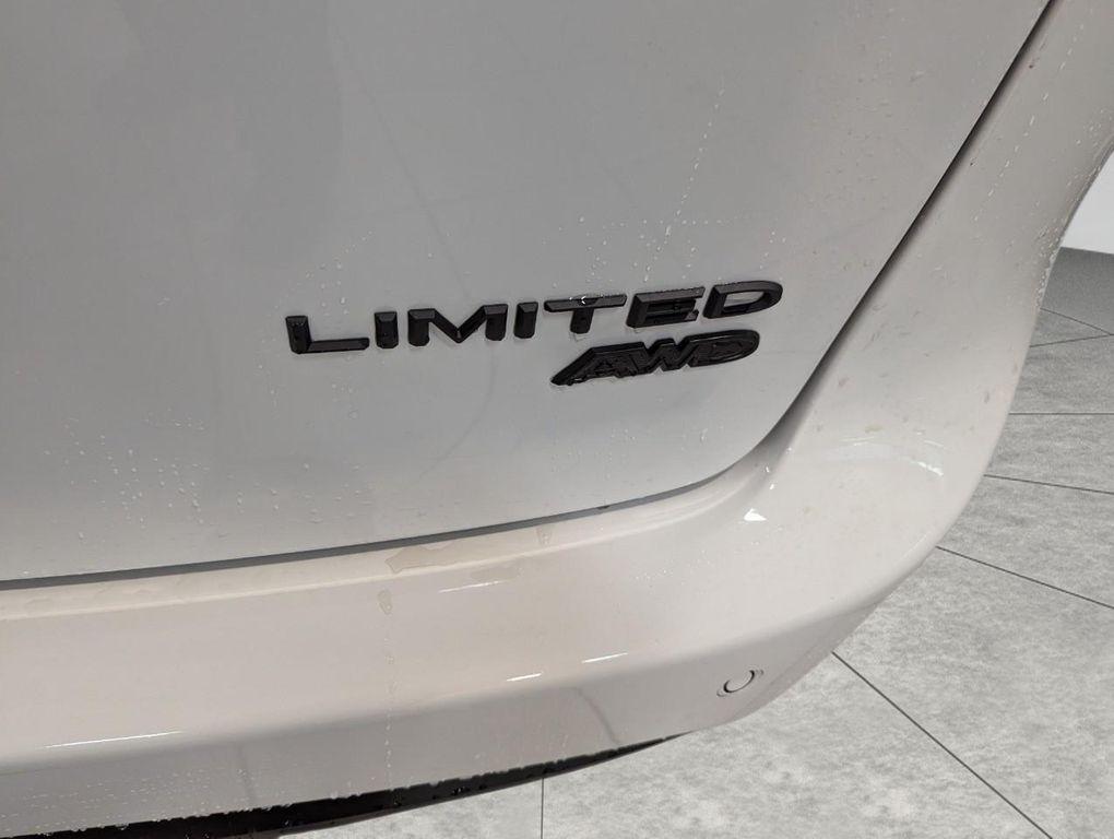 new 2026 Chrysler Pacifica car, priced at $52,512