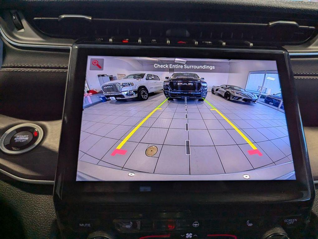 new 2025 Jeep Grand Cherokee car, priced at $47,725