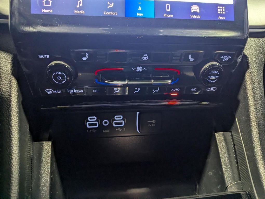 new 2025 Jeep Grand Cherokee car, priced at $44,725