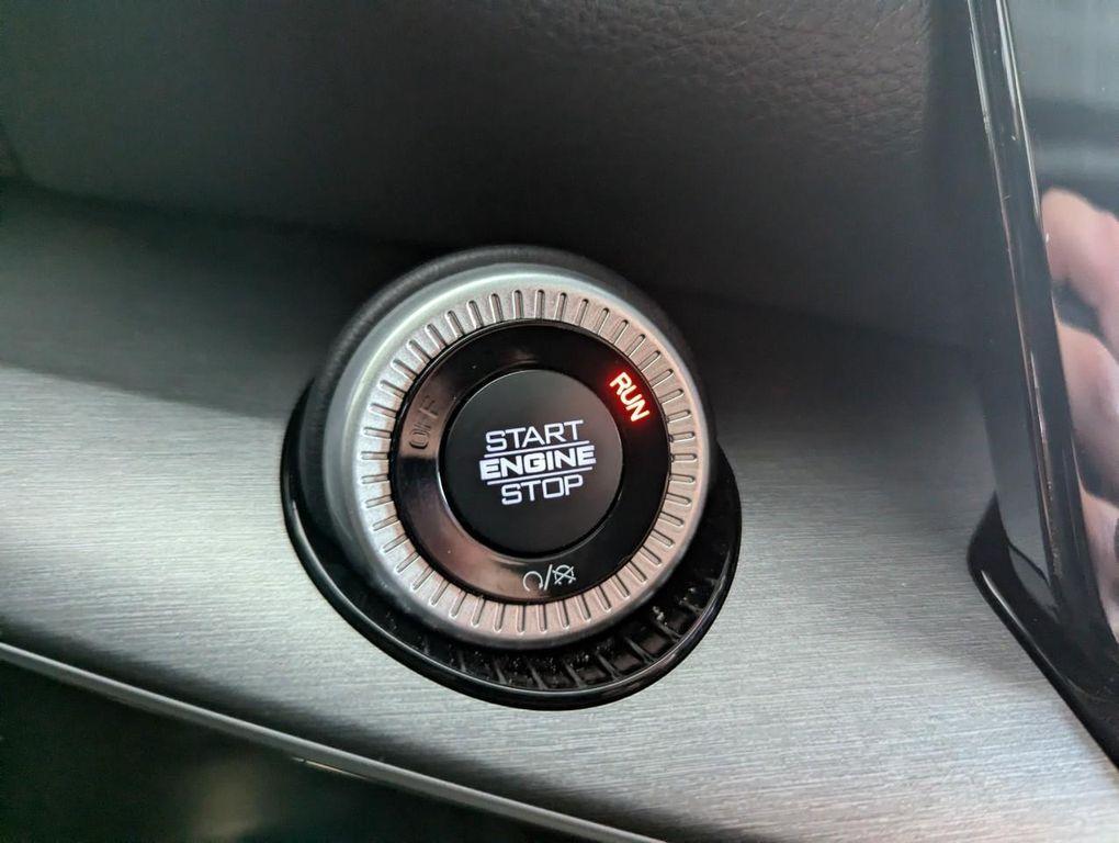 new 2026 Jeep Grand Wagoneer L car, priced at $76,154