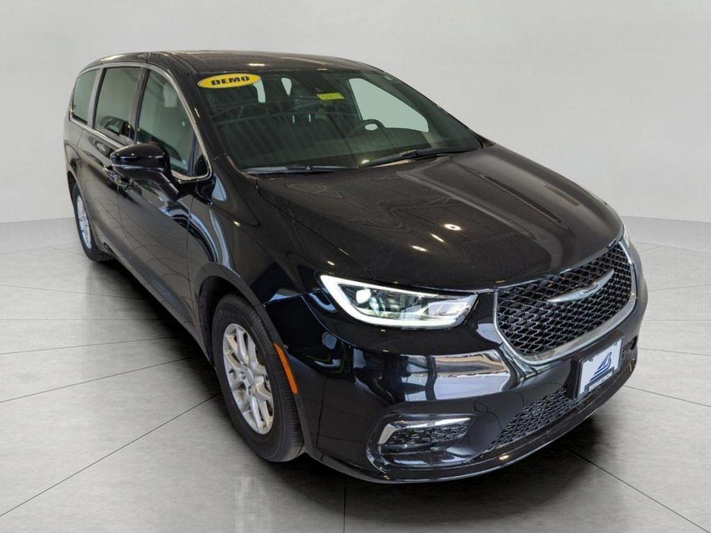 new 2026 Chrysler Pacifica car, priced at $42,640