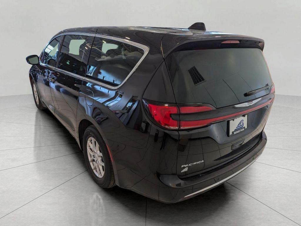 new 2026 Chrysler Pacifica car, priced at $38,365
