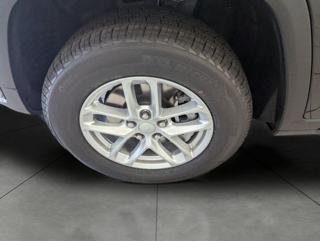 new 2025 Jeep Grand Cherokee L car, priced at $36,845