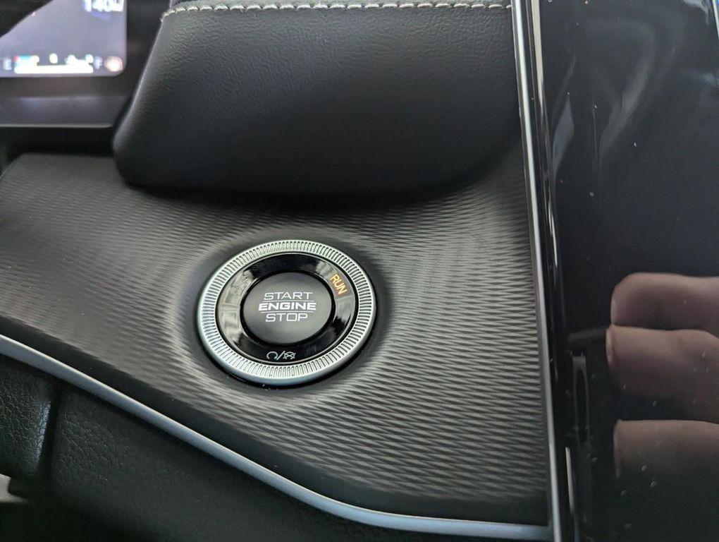 new 2025 Jeep Grand Cherokee L car, priced at $36,845