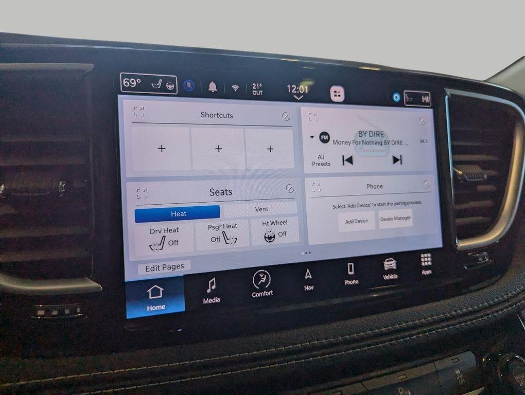 used 2023 Chrysler Pacifica Hybrid car, priced at $32,483