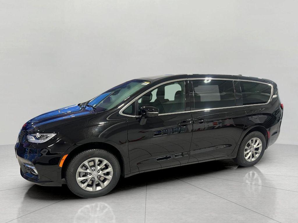 new 2026 Chrysler Pacifica car, priced at $44,764
