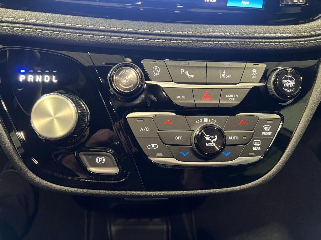 new 2026 Chrysler Pacifica car, priced at $44,764